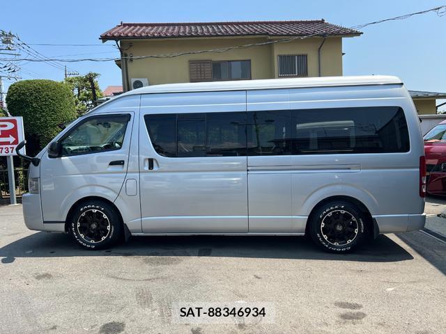 Toyota HIACE VAN 2010-01 8276798-9