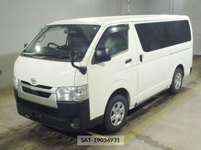 Toyota HIACE VAN 2021-04 8276867-0