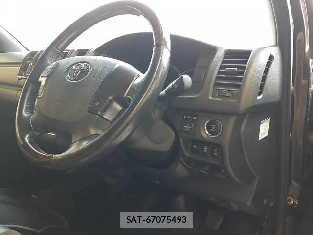 Toyota HIACE VAN 2019-04 8276881-3