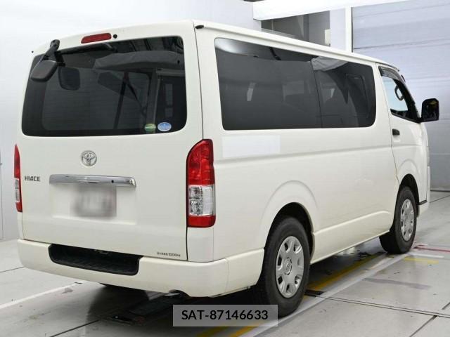 Toyota HIACE VAN 2020-10 8276882-1