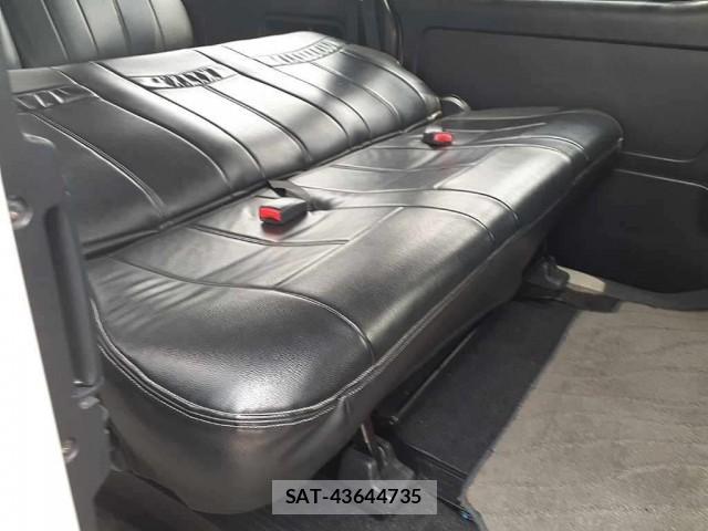 Toyota HIACE VAN 2011-03 8276895-2