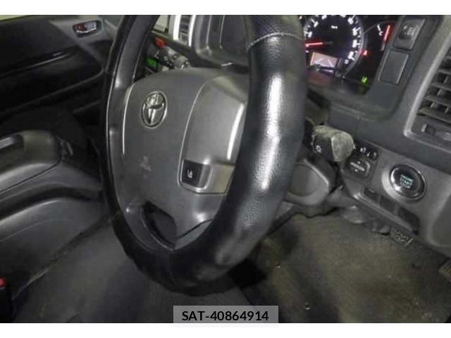 Toyota HIACE VAN 2018-02 8276904-3