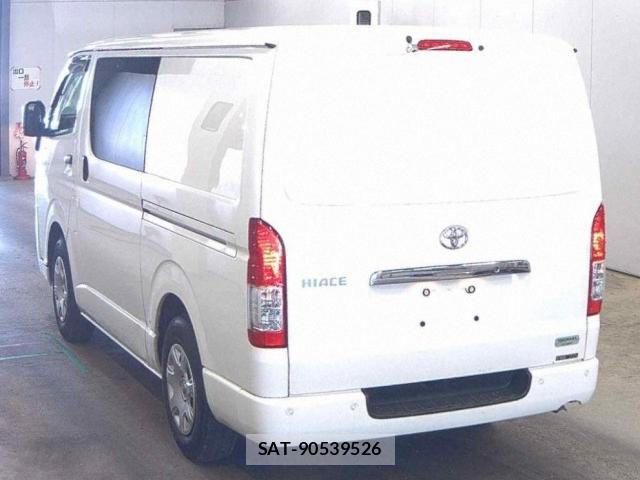 Toyota HIACE VAN 2021-07 8276906-1