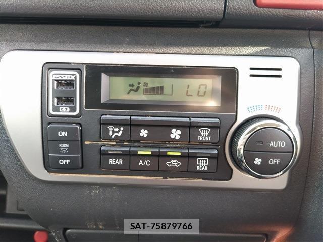 Toyota HIACE VAN 2016-02 8277158-14