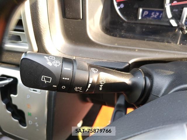 Toyota HIACE VAN 2016-02 8277158-18
