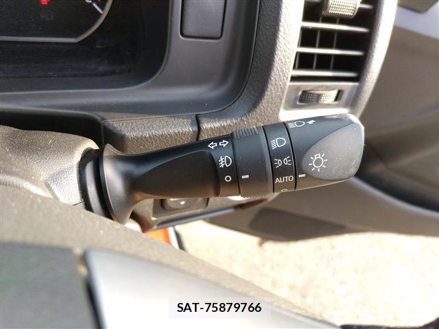 Toyota HIACE VAN 2016-02 8277158-19