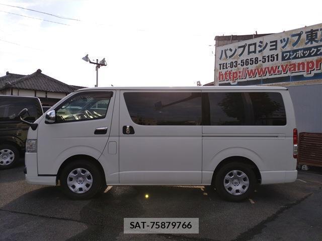 Toyota HIACE VAN 2016-02 8277158-7