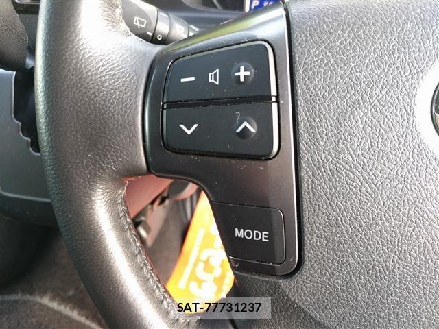 Toyota HIACE VAN 2018-05 8277160-19