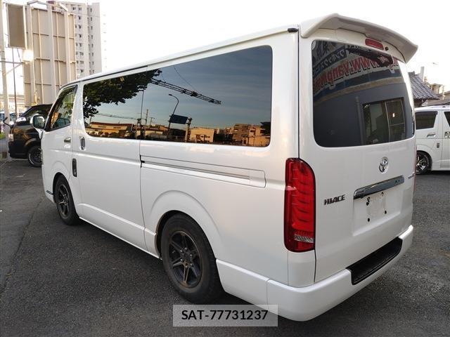 Toyota HIACE VAN 2018-05 8277160-6