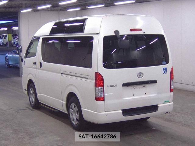 Toyota HIACE VAN 2020-06 8277442-1