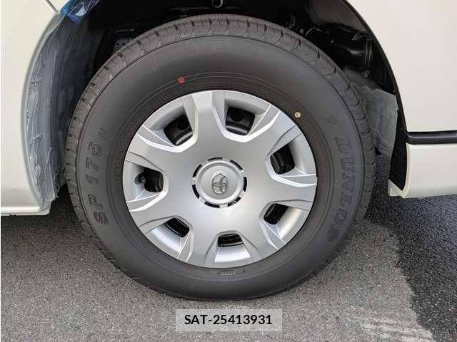 Toyota HIACE VAN 2026-07 8278137-10
