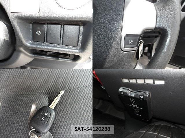Toyota HIACE VAN 2018-08 8278732-5