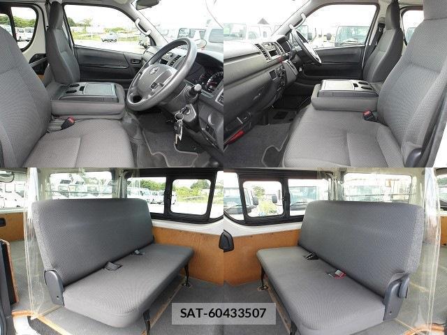 Toyota HIACE VAN 2018-05 8278733-4