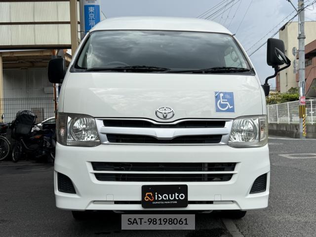 Toyota HIACE VAN 2013-03 8278848-12