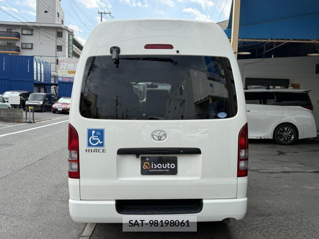 Toyota HIACE VAN 2013-03 8278848-15