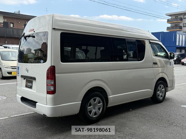 Toyota HIACE VAN 2013-03 8278848-2