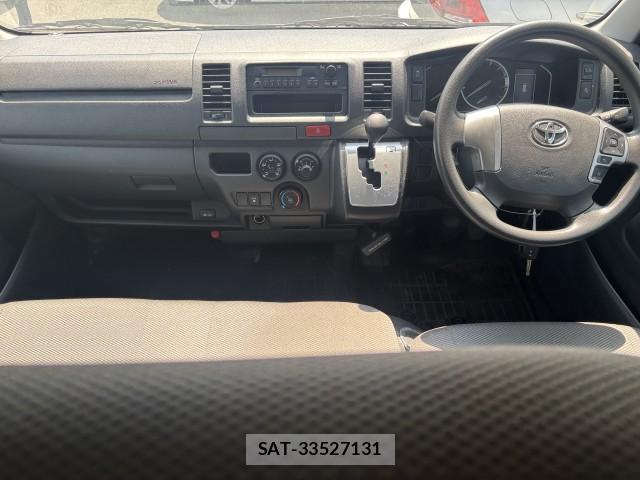 Toyota HIACE VAN 2024-08 8278982-6