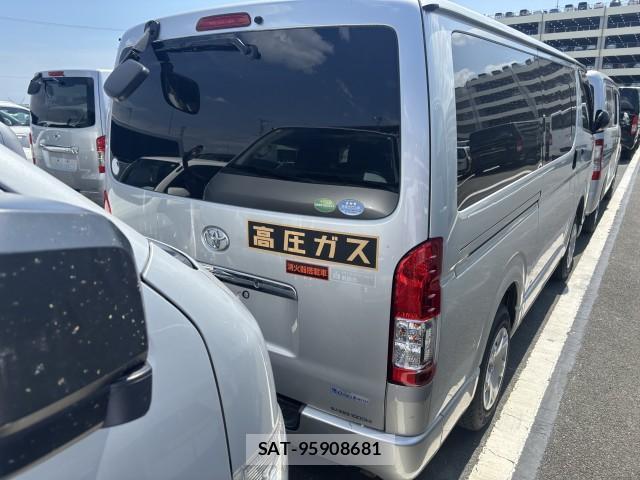 Toyota HIACE VAN 2020-07 8278996-4