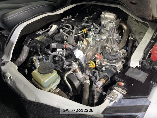 Toyota HIACE VAN 2023-11 8279027-18