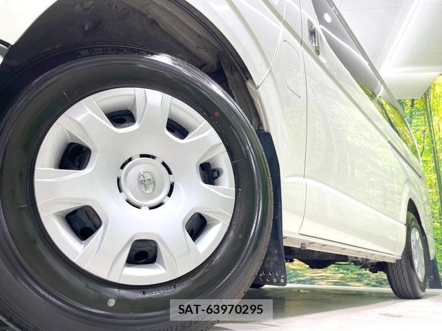 Toyota HIACE VAN 2022-06 8279343-12