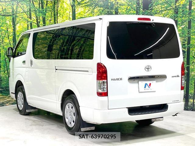 Toyota HIACE VAN 2022-06 8279343-16