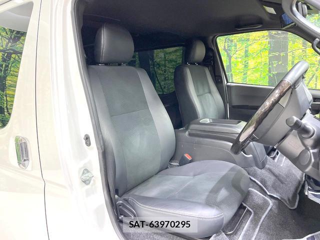Toyota HIACE VAN 2022-06 8279343-8