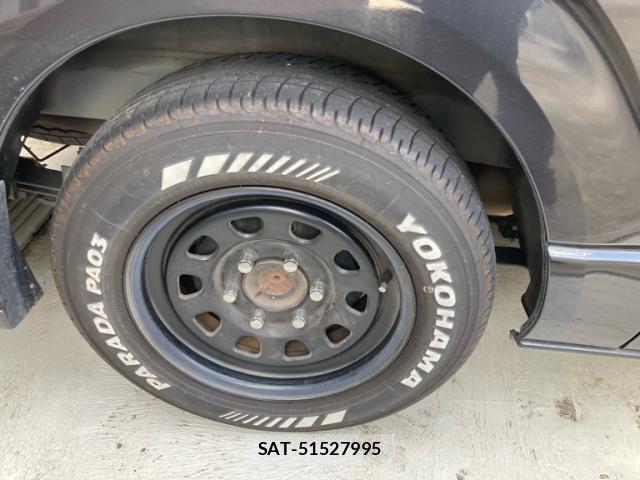 Toyota HIACE VAN 2005-06 8279509-3