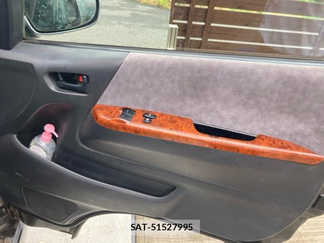 Toyota HIACE VAN 2005-06 8279509-8