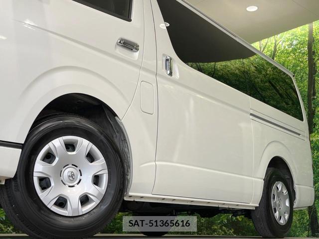 Toyota HIACE VAN 2021-09 8280152-11