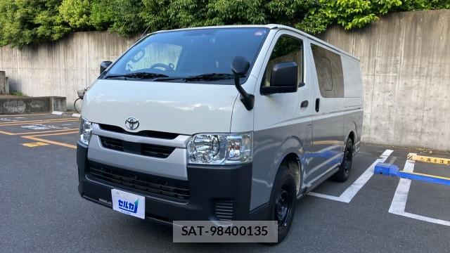 Toyota HIACE VAN 2025-04 8280512-0
