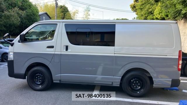 Toyota HIACE VAN 2025-04 8280512-10