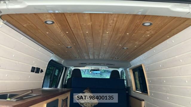 Toyota HIACE VAN 2025-04 8280512-15