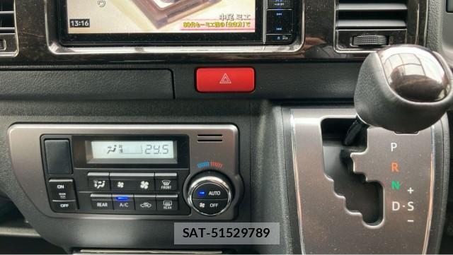 Toyota HIACE VAN 2023-09 8280689-14