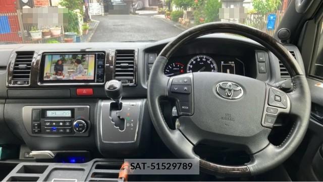Toyota HIACE VAN 2023-09 8280689-16