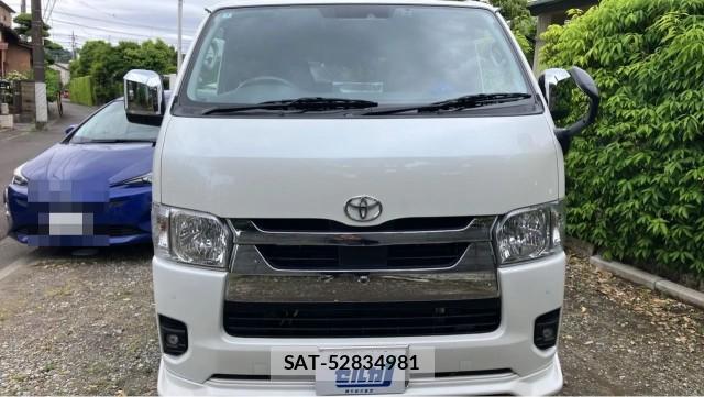 Toyota HIACE VAN 2024-03 8280769-9