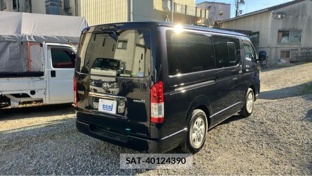 Toyota HIACE VAN 2021-02 8280932-12