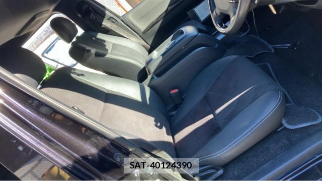 Toyota HIACE VAN 2021-02 8280932-5