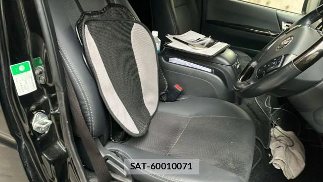 Toyota HIACE VAN 2022-09 8281017-5