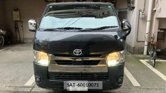 Toyota HIACE VAN 2022-09 8281017-9