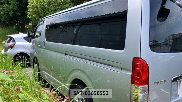 Toyota HIACE VAN 2025-08 8281052-10
