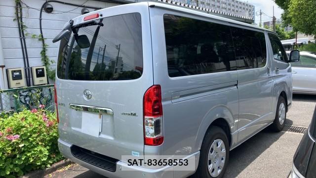 Toyota HIACE VAN 2025-08 8281052-12