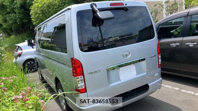 Toyota HIACE VAN 2025-08 8281052-13