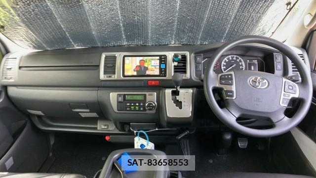 Toyota HIACE VAN 2025-08 8281052-2