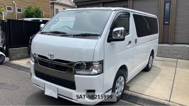 Toyota HIACE VAN 2026-04 8281158-0