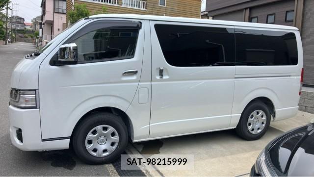 Toyota HIACE VAN 2026-04 8281158-10