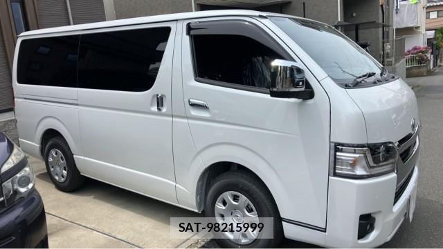 Toyota HIACE VAN 2026-04 8281158-3