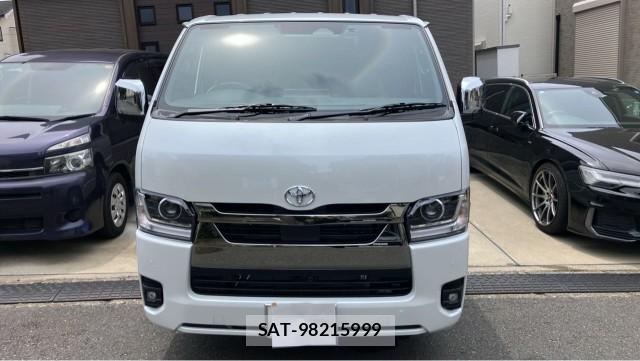Toyota HIACE VAN 2026-04 8281158-9