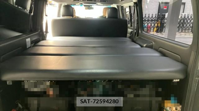 Toyota HIACE VAN 2019-09 8281174-17
