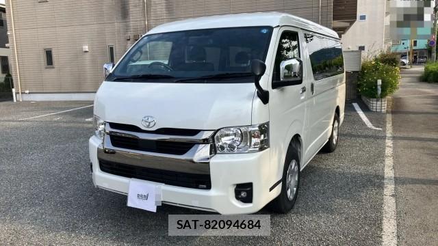 Toyota HIACE VAN 2026-05 8281179-11