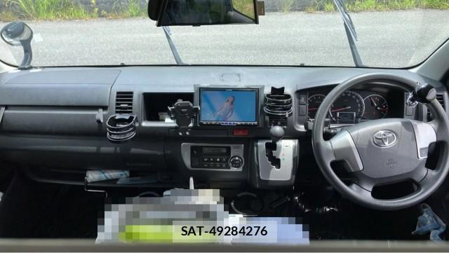 Toyota HIACE VAN 2018-09 8281282-2